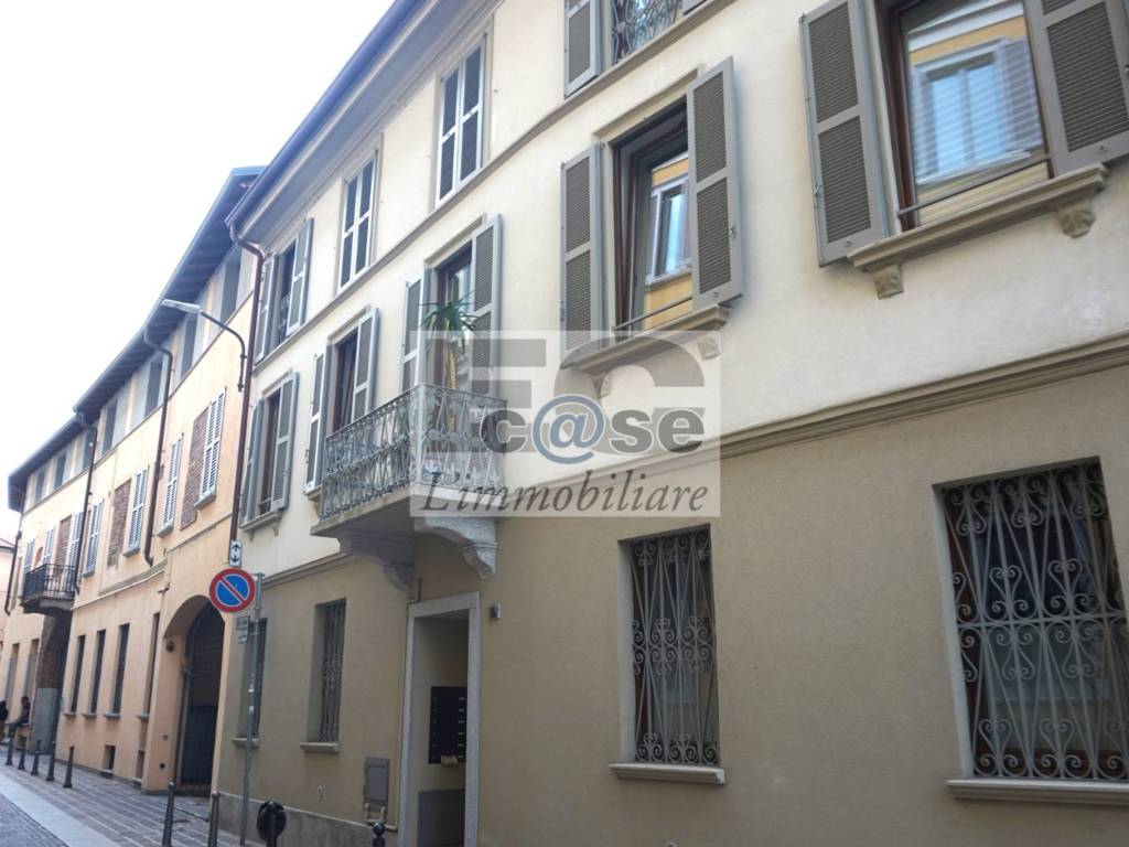 appartamento in affitto a Monza in zona Centro Storico