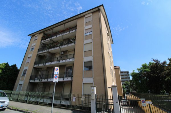 appartamento in affitto a Monza in zona Ospedale San Gerardo