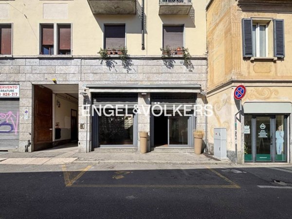 negozio in affitto a Monza
