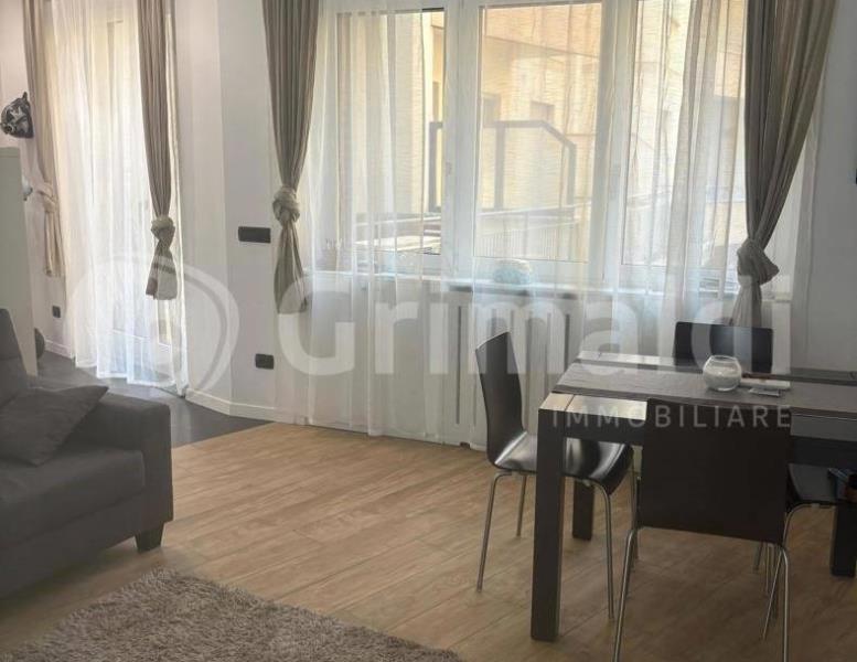 appartamento in affitto a Monza in zona Centro Storico