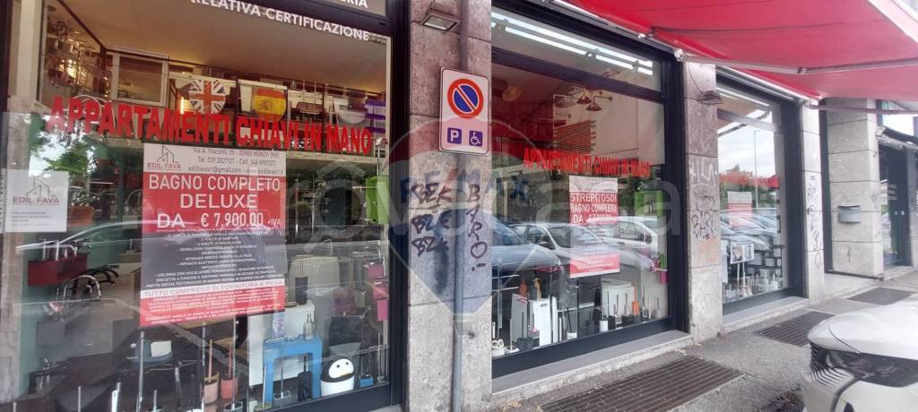 negozio in affitto a Monza in zona Centro Storico