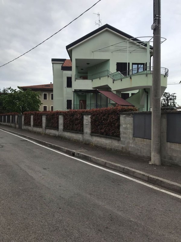 appartamento in affitto a Monza
