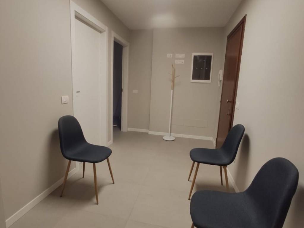 ufficio in affitto a Monza