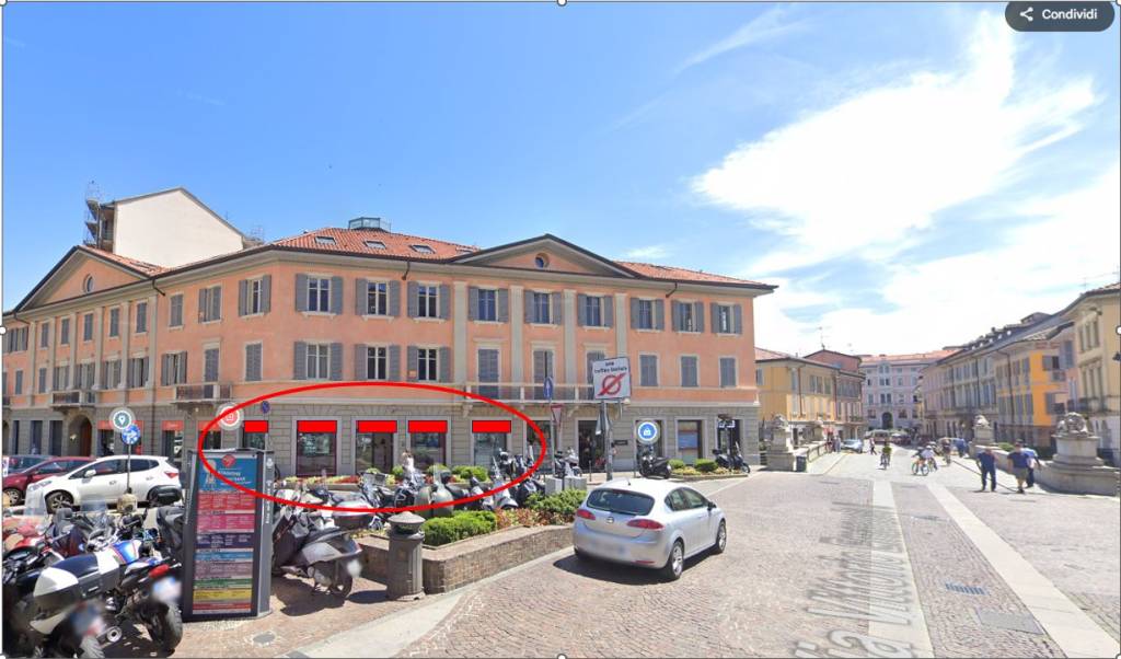 negozio in affitto a Monza in zona Centro Storico