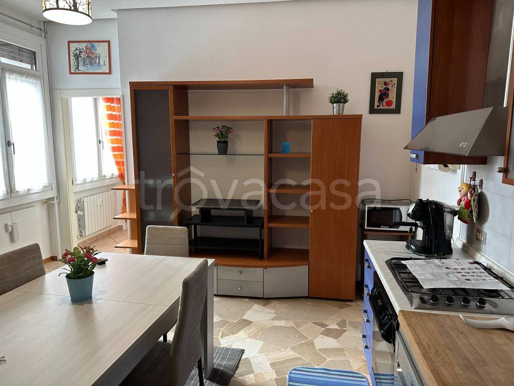 appartamento in affitto a Monza