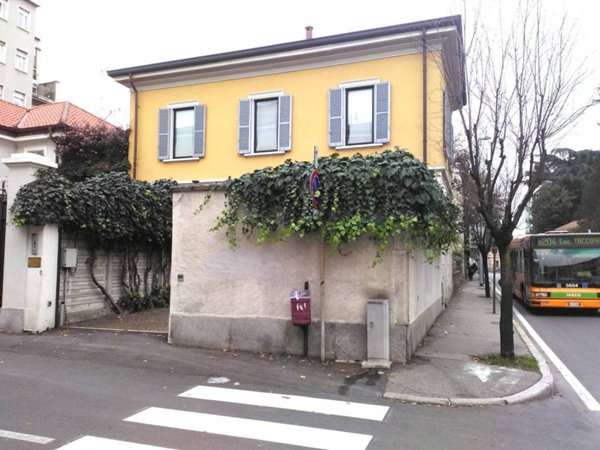 ufficio in affitto a Monza in zona Centro Storico