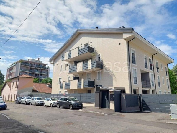 appartamento in affitto a Monza