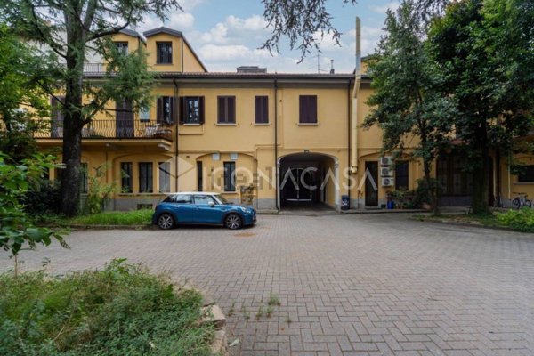 appartamento in affitto a Monza in zona Centro Storico
