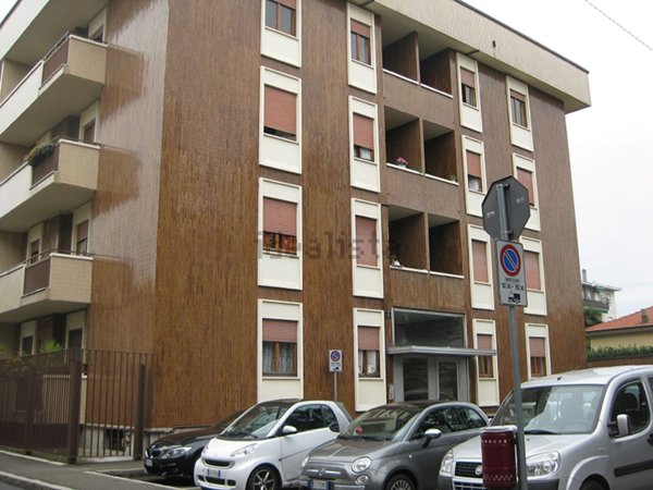 appartamento in affitto a Monza
