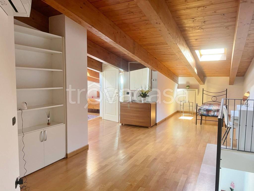 appartamento in affitto a Monza in zona Ospedale San Gerardo