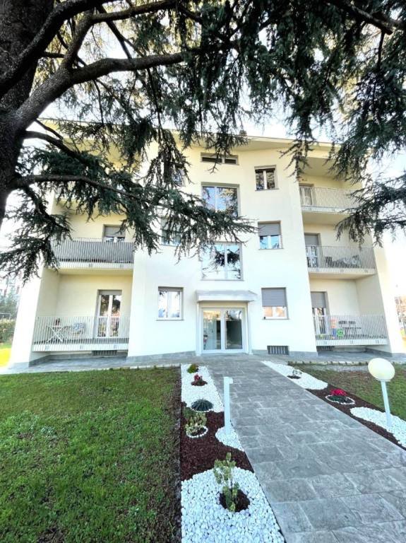 appartamento in affitto a Monza