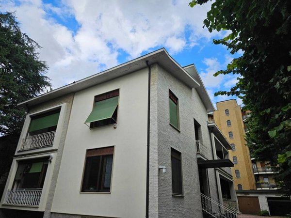 appartamento in affitto a Monza