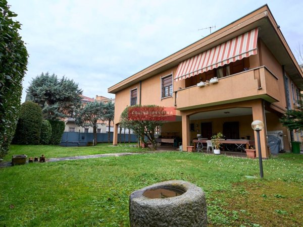 casa indipendente in affitto a Monza in zona Centro Storico