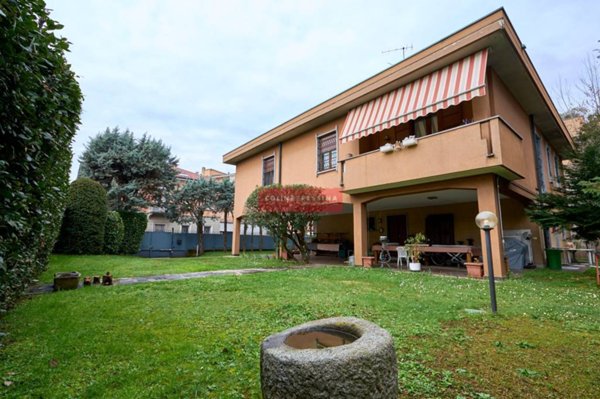 casa indipendente in affitto a Monza in zona Centro Storico