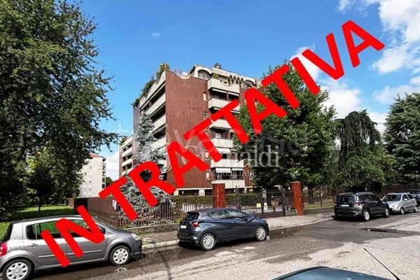 appartamento in affitto a Monza in zona Centro Storico