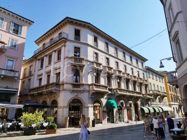 appartamento in affitto a Monza in zona Centro Storico