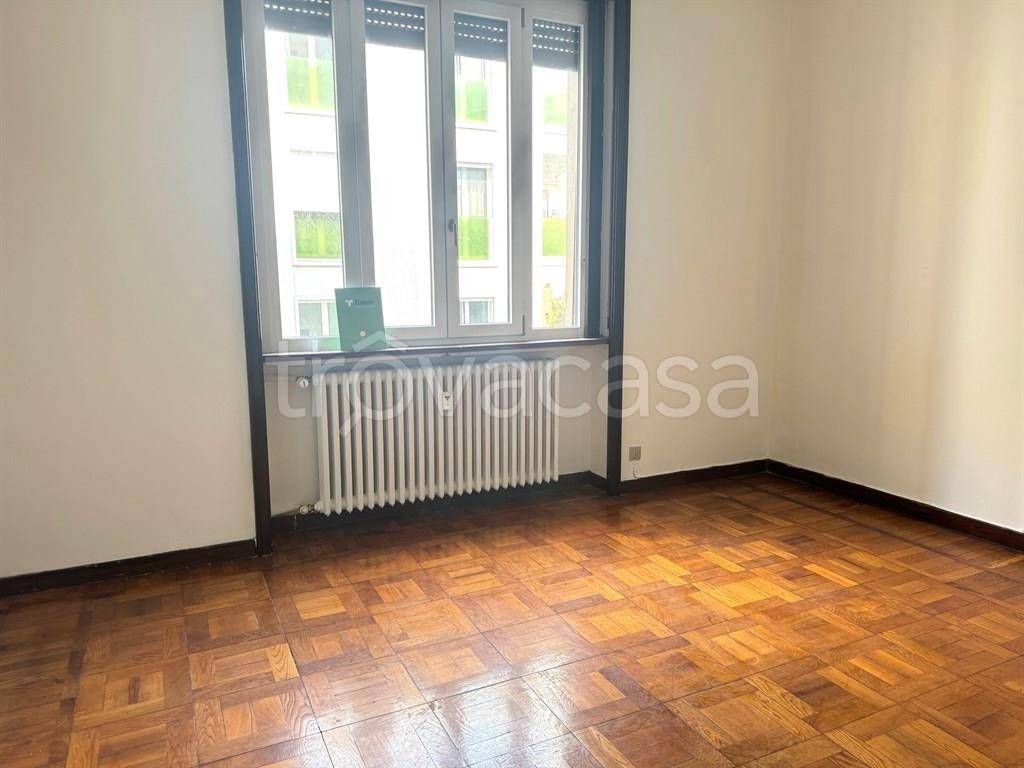 appartamento in affitto a Monza in zona Centro Storico