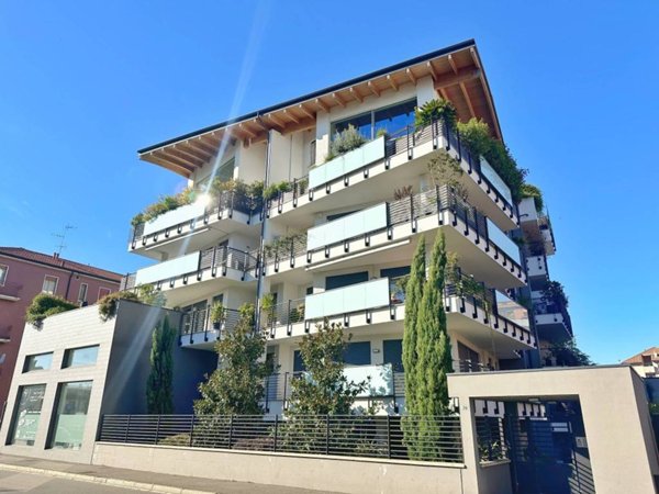appartamento in affitto a Monza in zona Centro Storico