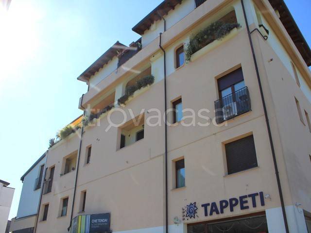 appartamento in affitto a Monza in zona Ospedale San Gerardo
