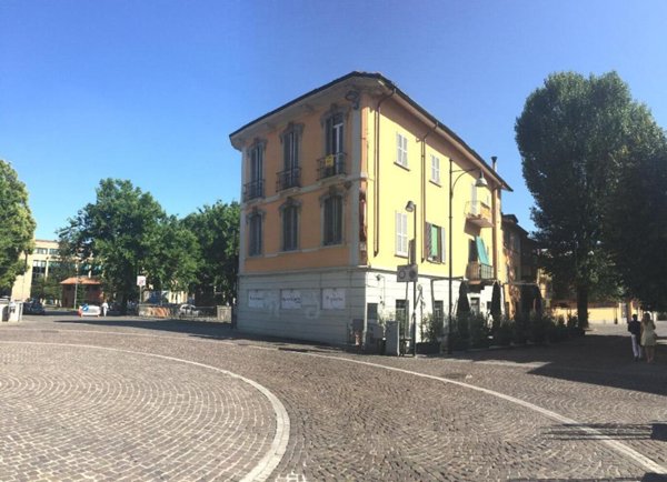 appartamento in affitto a Monza in zona Centro Storico