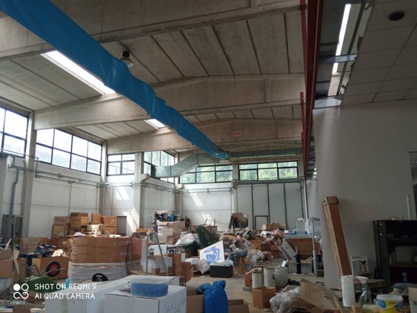 capannone in affitto a Monza