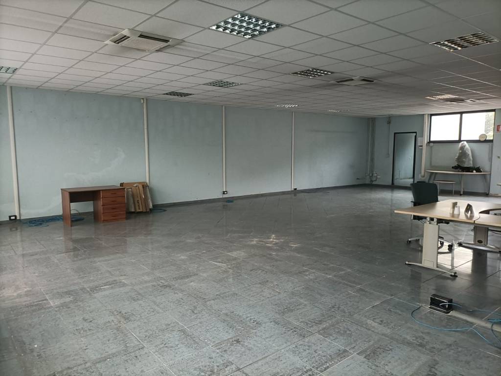 ufficio in affitto a Monza