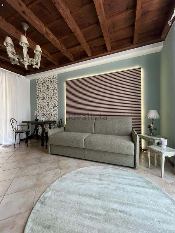 appartamento in affitto a Monza in zona Centro Storico