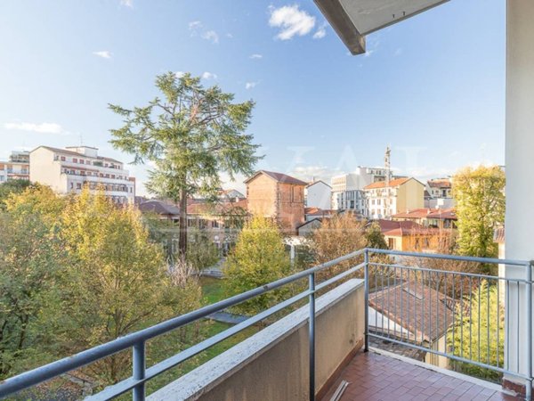 appartamento in affitto a Monza in zona Centro Storico