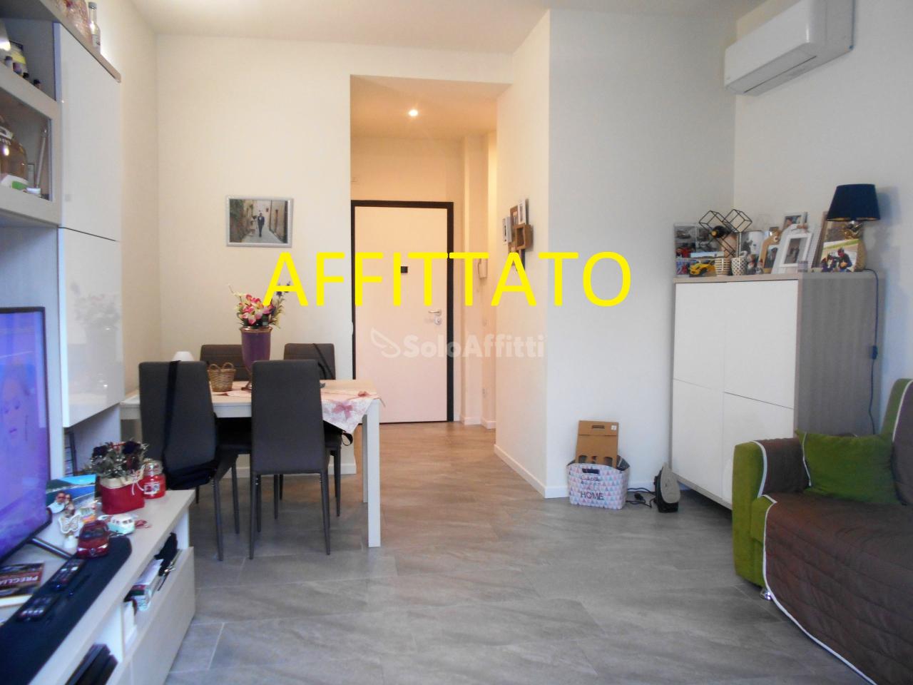 appartamento in affitto a Monza in zona Centro Storico