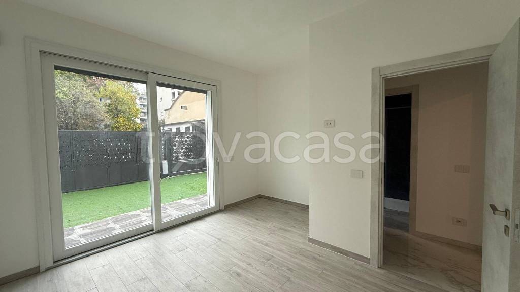 appartamento in affitto a Monza