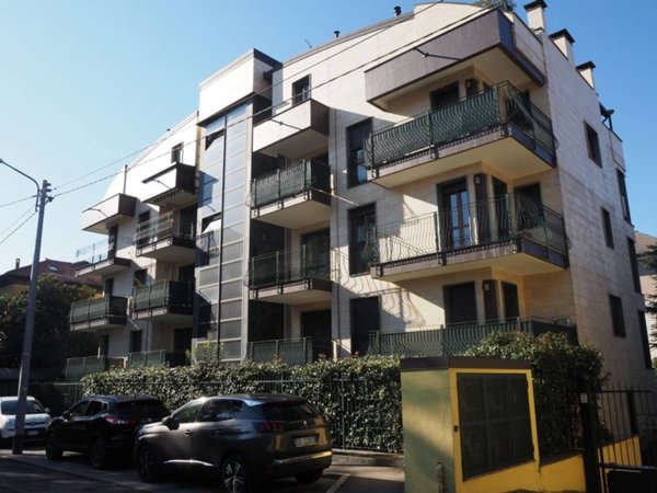 appartamento in affitto a Monza in zona Centro Storico