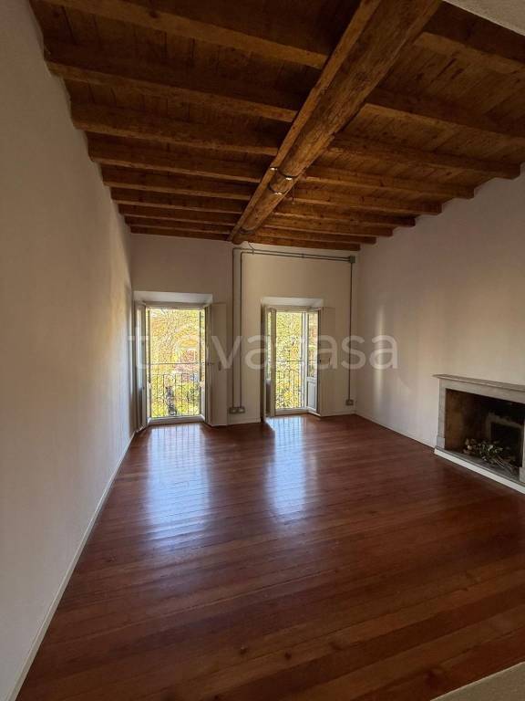 appartamento in affitto a Monza in zona Centro Storico