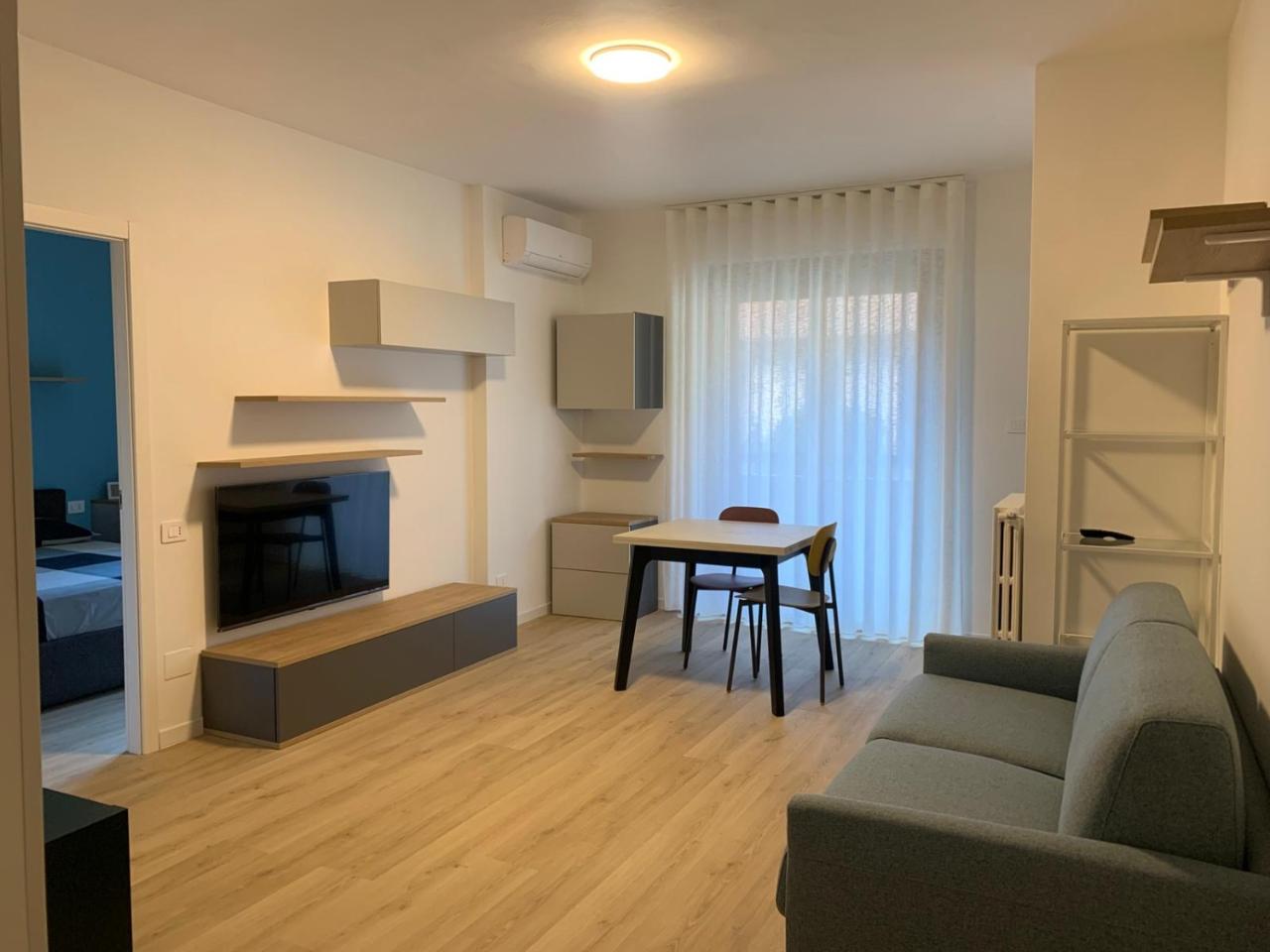 appartamento in affitto a Monza in zona Centro Storico