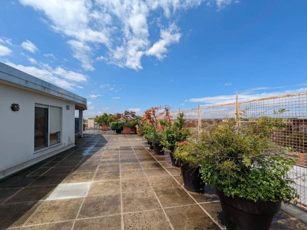 appartamento in affitto a Monza