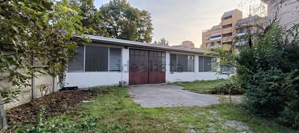 ufficio in affitto a Monza