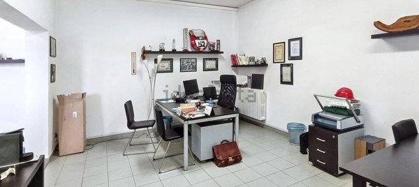 ufficio in affitto a Monza
