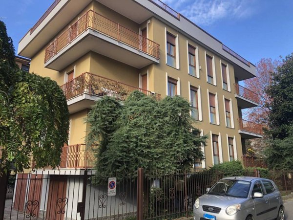 appartamento in affitto a Monza