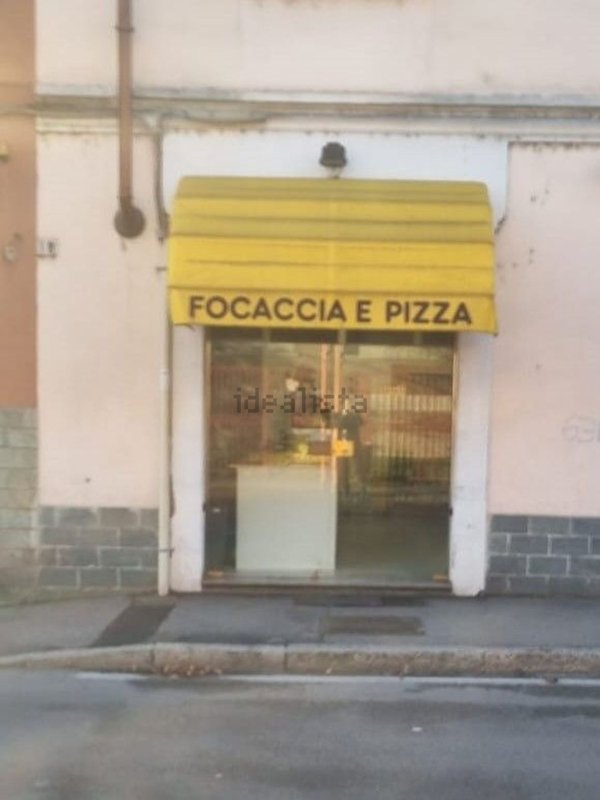negozio in affitto a Monza