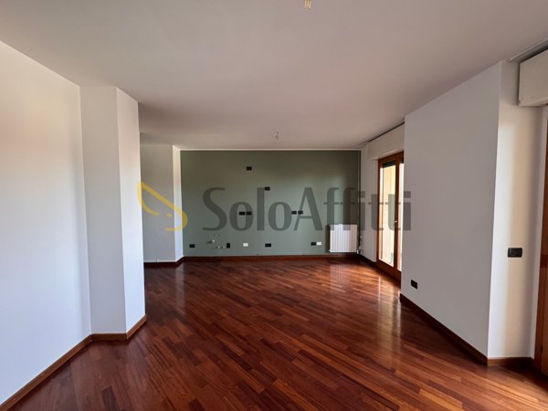 appartamento in affitto a Monza