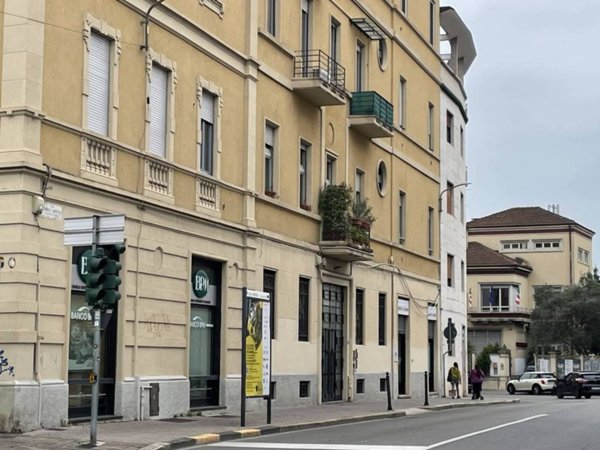 appartamento in affitto a Monza in zona Centro Storico