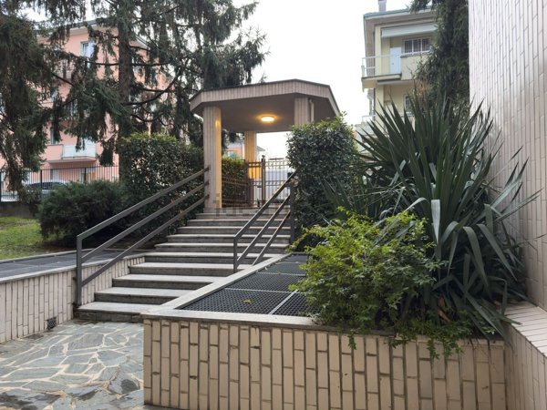 ufficio in affitto a Monza