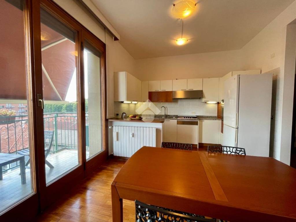 appartamento in affitto a Monza