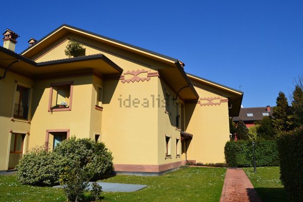 appartamento in affitto a Monza