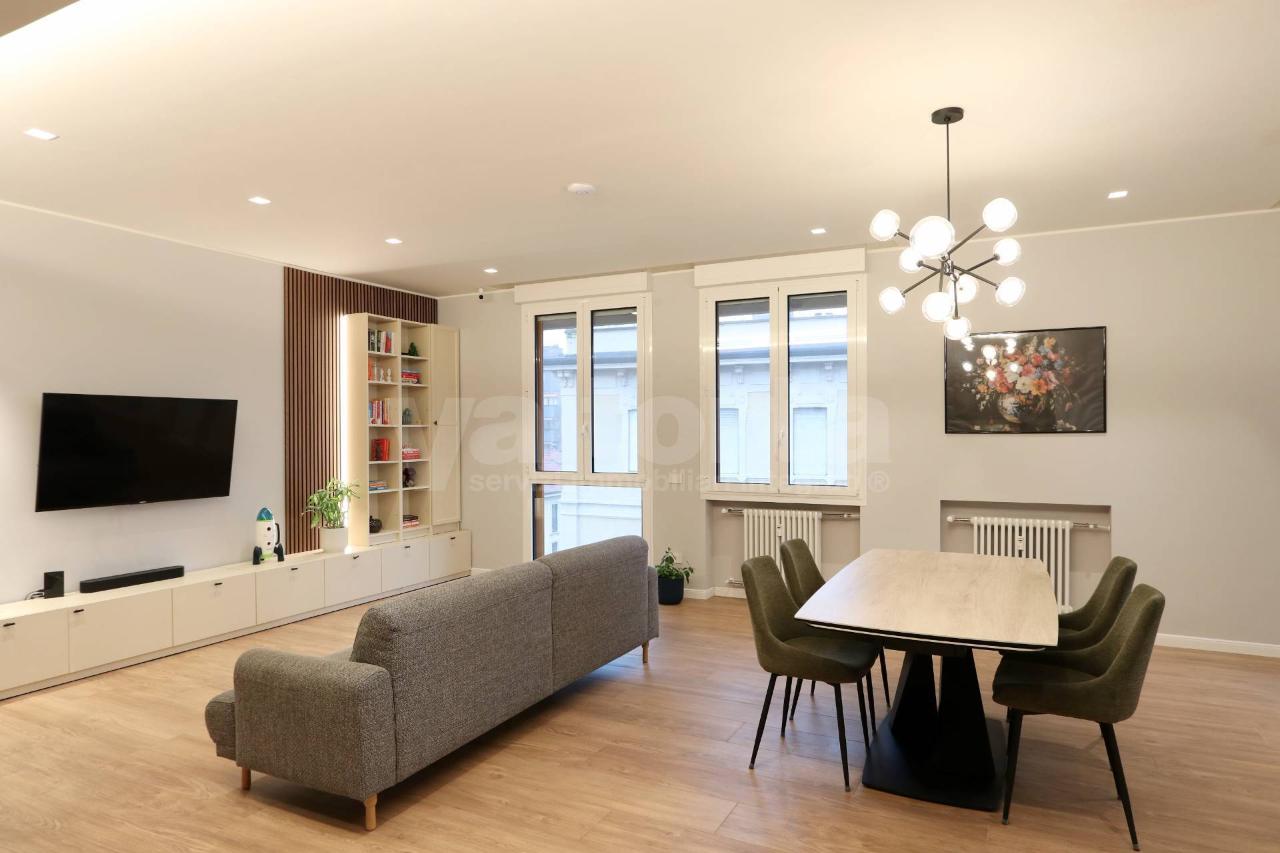 appartamento in affitto a Monza in zona Centro Storico