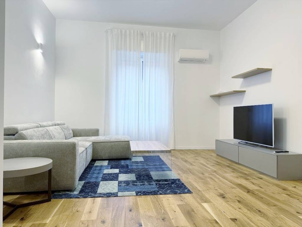 appartamento in affitto a Monza in zona Centro Storico