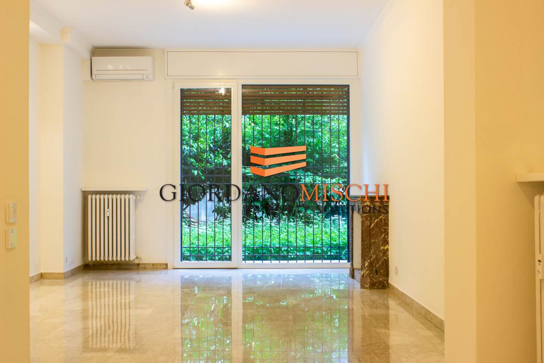 appartamento in affitto a Monza in zona Centro Storico