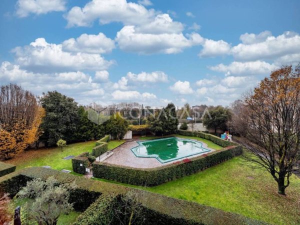 appartamento in affitto a Monza in zona Centro Storico