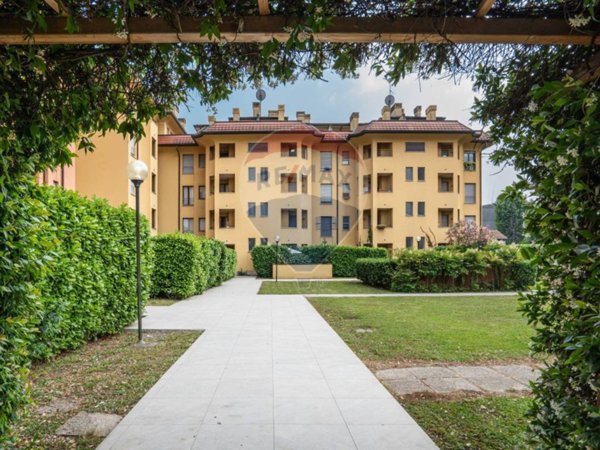 appartamento in affitto a Monza in zona Centro Storico