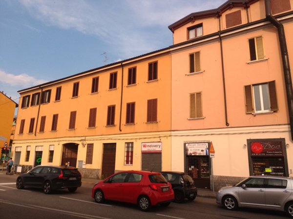 negozio in affitto a Monza in zona Centro Storico