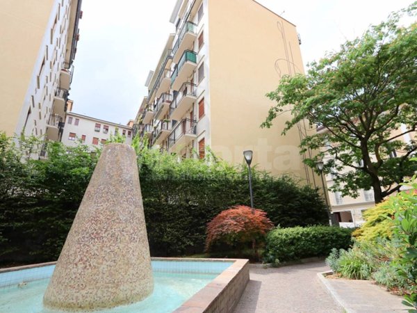 appartamento in affitto a Monza in zona Centro Storico